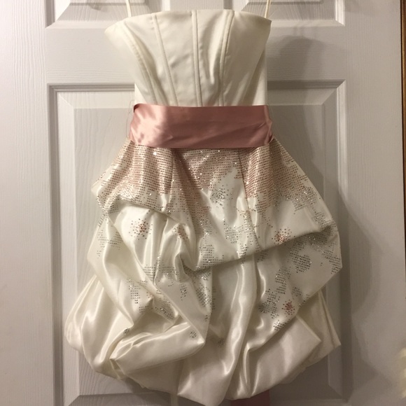 Strapless cream & blush mini-dress