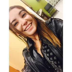 Meet your Posher, Marie