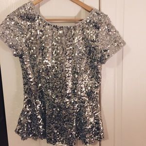 Sequined peplum top (silver)
