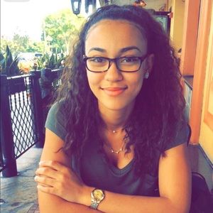 Meet your Posher, Bernice