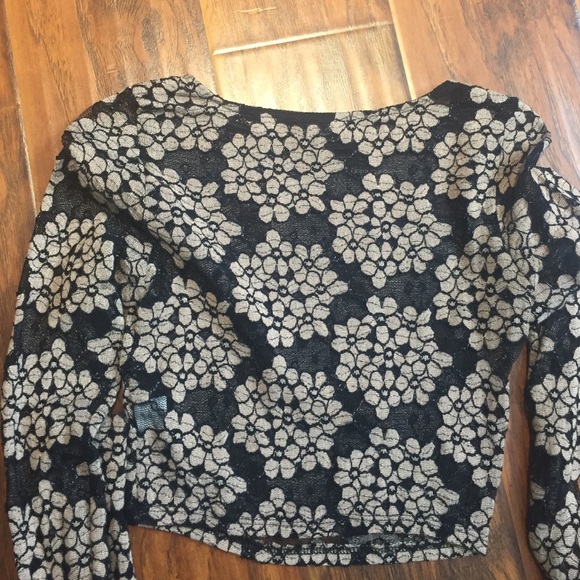 Long sleeve crop top - Picture 3 of 3