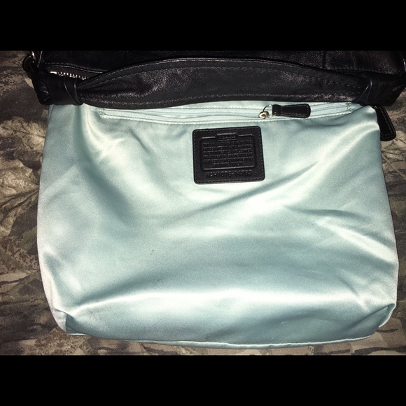 Coach purse. SOLD! - Picture 2 of 4