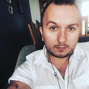 Meet your Posher, James