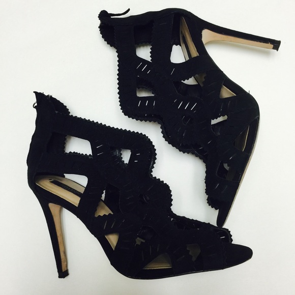 Zara Shoes - Zara Basic black Cut Out Heels size 9
