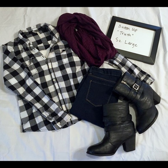 Black and white plaid button up
