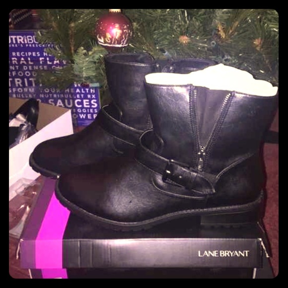 Black boots brand new