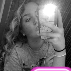 Meet your Posher, Alison