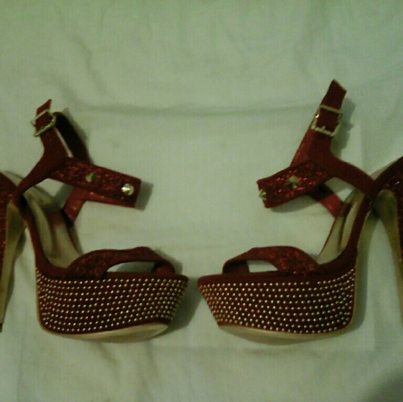 Mascotte 6'inch Heels - Picture 1 of 4