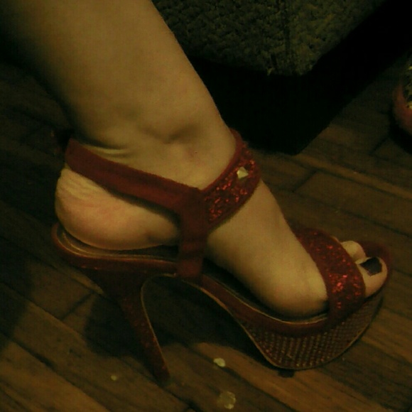 Mascotte 6'inch Heels - Picture 3 of 4