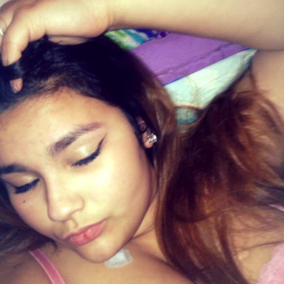 Meet your Posher, Ashleigh - Picture 4 of 4