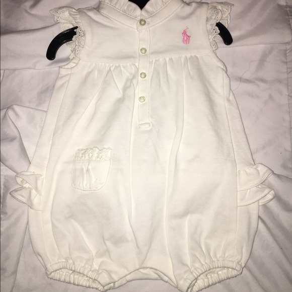 Fashionable Ralph Lauren Romper - Picture 2 of 4