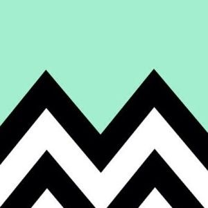 Meet your Posher, Alicia