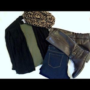 Black 3/4 sleeve cardigan