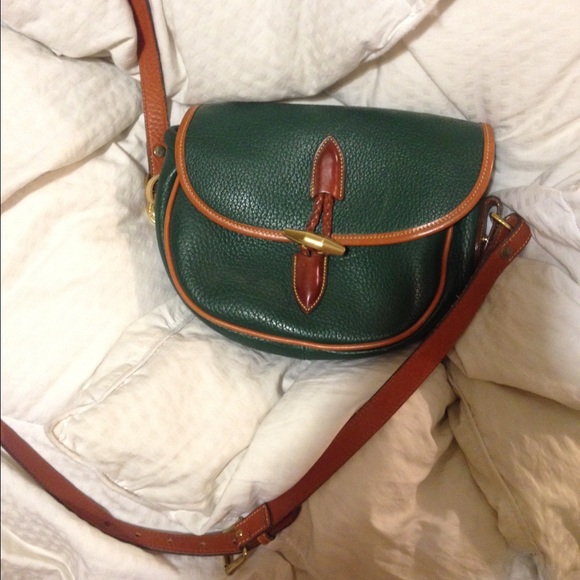 DOONEY AND BOURKE AUTHENTIC GREEN LEATHER PURSE