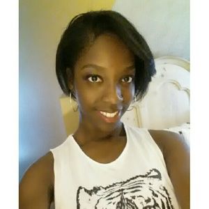 Meet your Posher, Amber