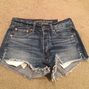 NWT AE Hi-Rise Shortie