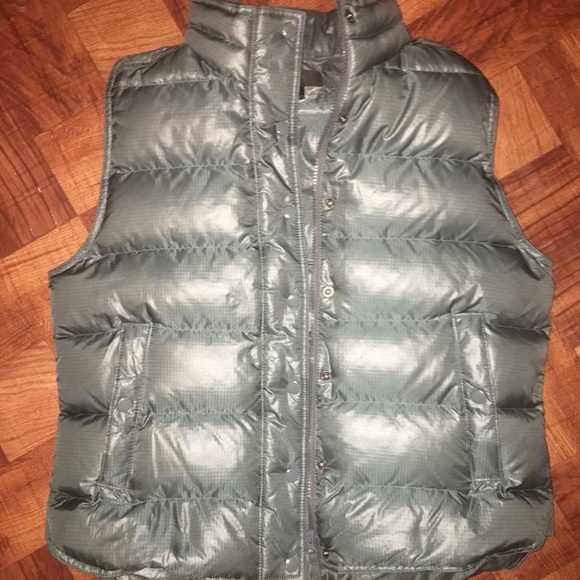 J. Crew Jackets & Blazers - 😎 J. Crew Puffer Vest 😎
