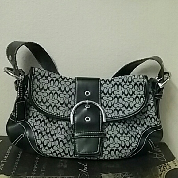 Coach signature Soho bag