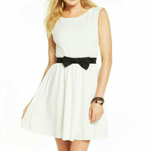 Textured bow dress