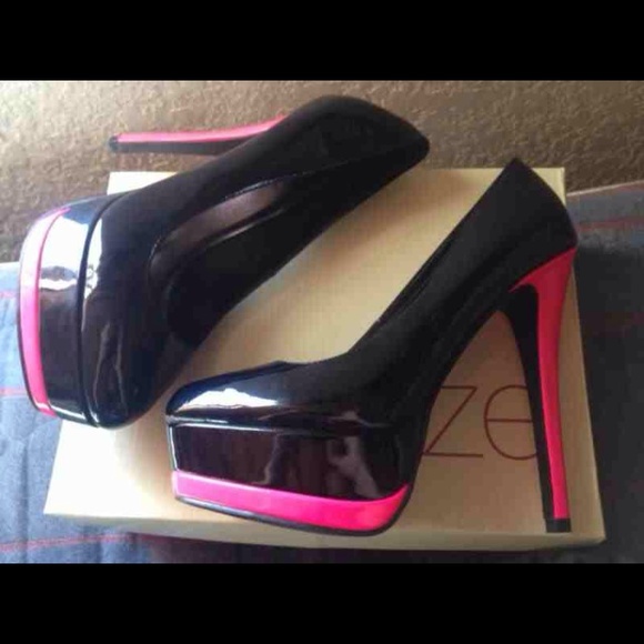 Brand new glaze high heels