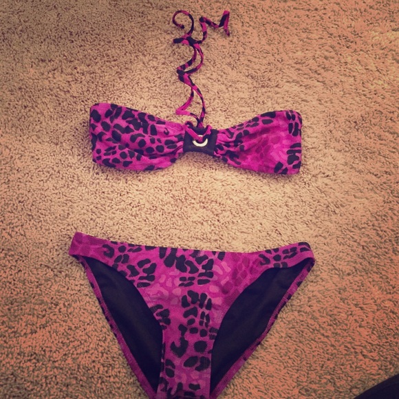 Purple bikini 😍