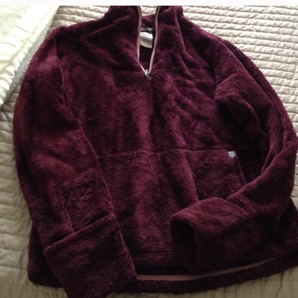 NorthFace 1/4 zip pullover