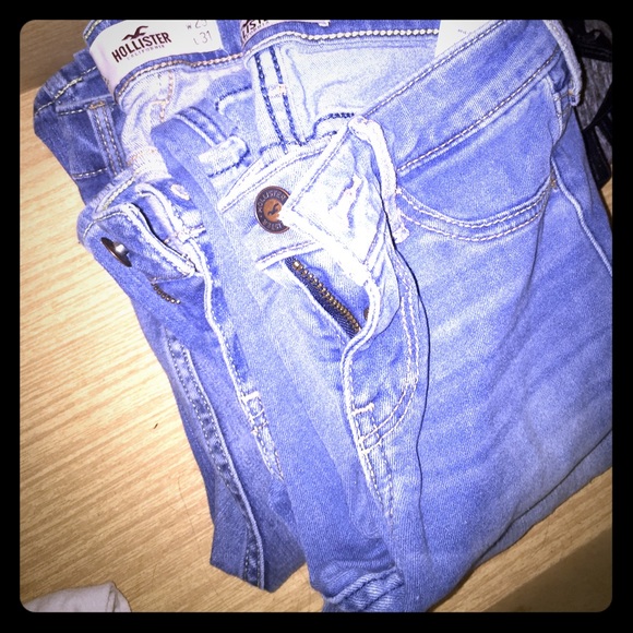 Bundle!!! 5 pairs of hollister denim blue jeans