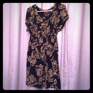 Elle yellow + black digital floral dress size XS