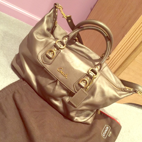 Coach Handbags - Coach hobo handbag