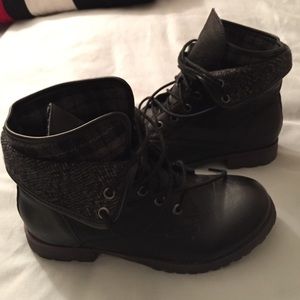 Rock & Candy Black Boots