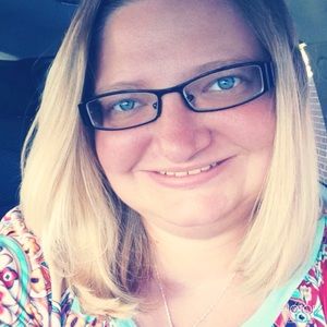 Meet your Posher, Stacy