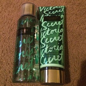 Victoria Secret Body Set Mist and Lotion