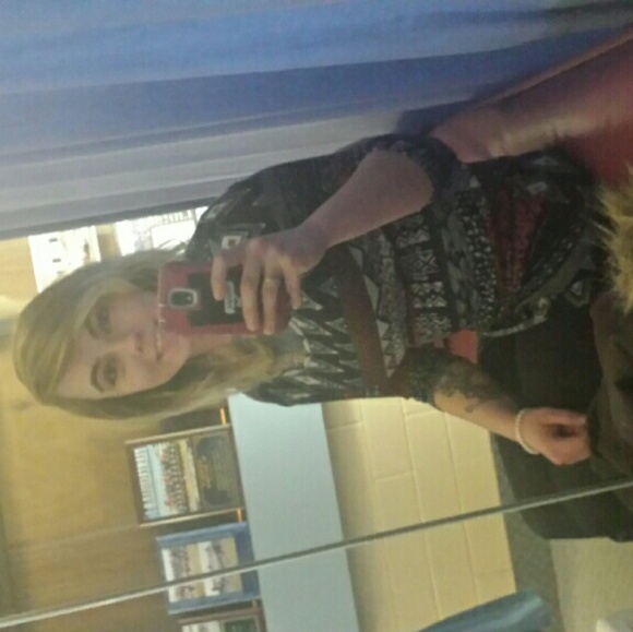 Meet your Posher, Lauren