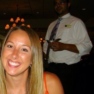 Meet your Posher, Jennifer