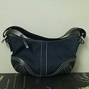 Coach signature small hobo