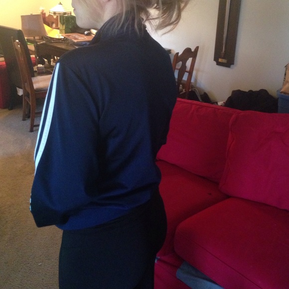 Adidas zip up jacket - Picture 3 of 3