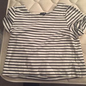 Limited crop top, size XL.