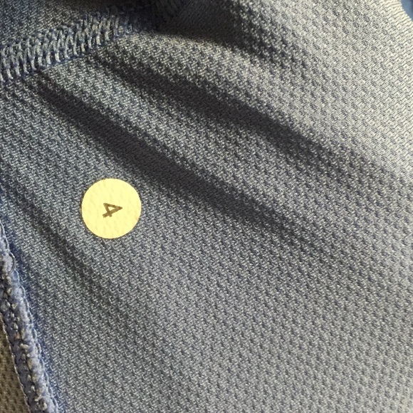 Lululemon Top - Picture 4 of 4
