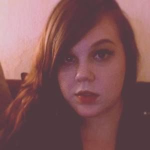 Meet your Posher, Caitlin