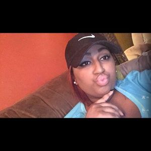 Meet your Posher, Shaneka