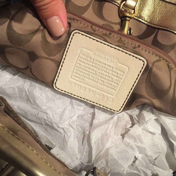 Coach handbag - Picture 2 of 5