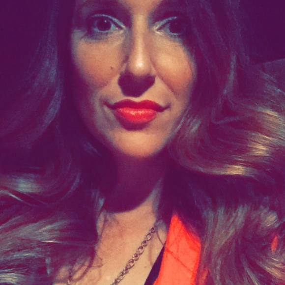 Meet your Posher, Allison