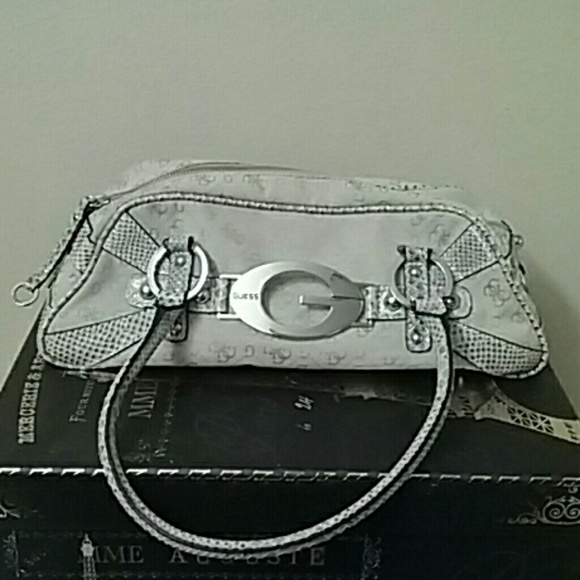 Guess purse
