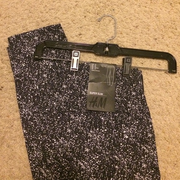 🚫SOLD🚫 NEW H&M Super Slim pants - Picture 2 of 4