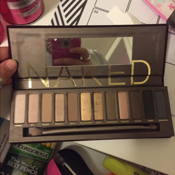 Naked palette