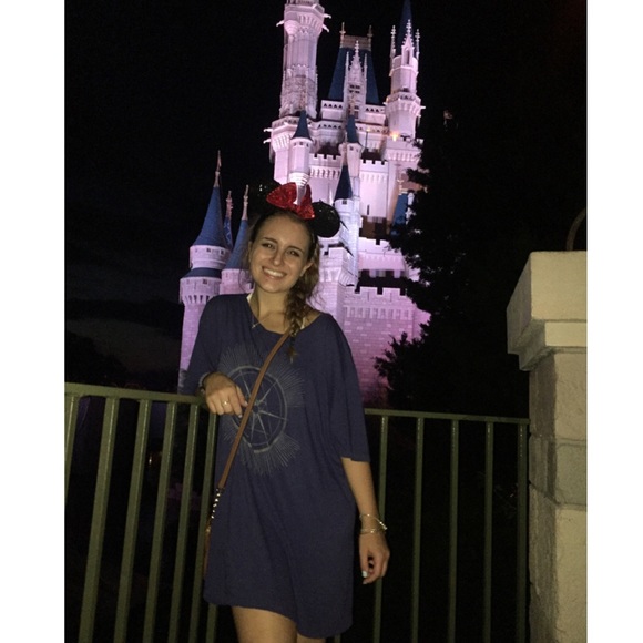 Meet your Posher, Angelica