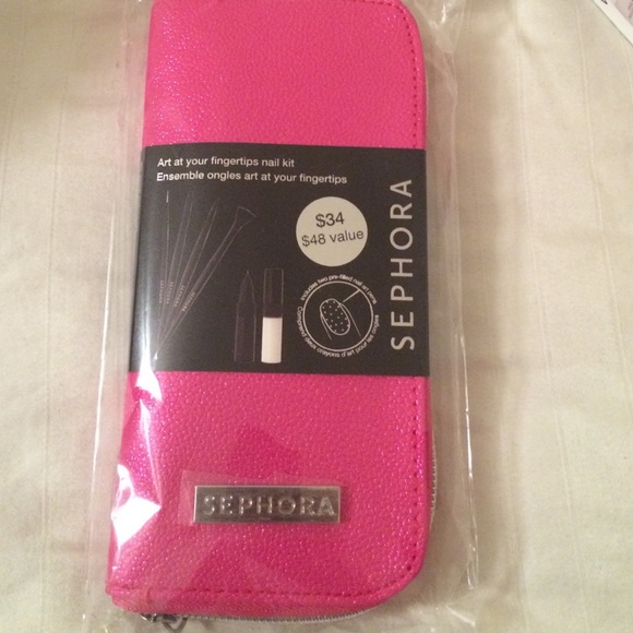 Brushes for nail art