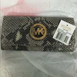 Michael Kors bifold wallet