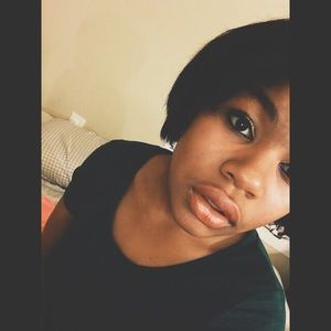 Meet your Posher, Miracle