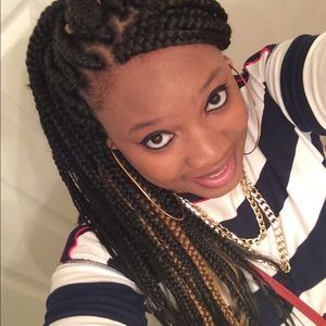Meet your Posher, Aisha